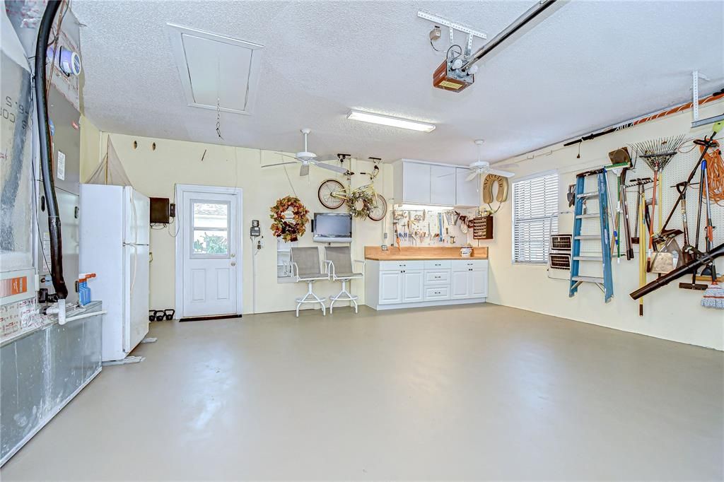 For Sale: $675,000 (4 beds, 3 baths, 2837 Square Feet)