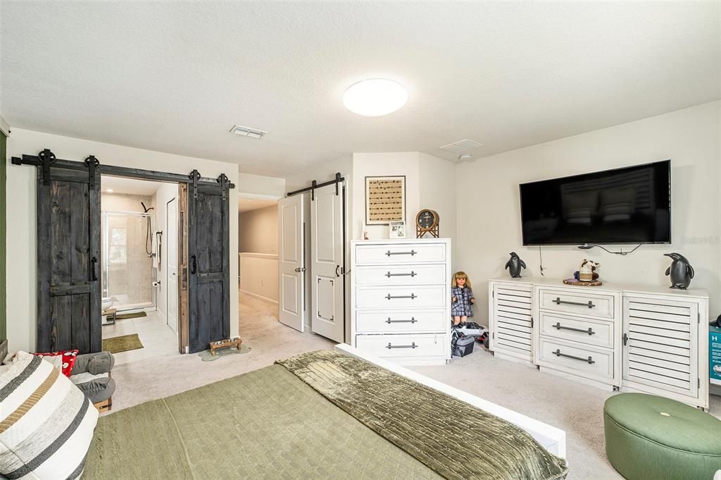 For Sale: $285,000 (3 beds, 2 baths, 1536 Square Feet)