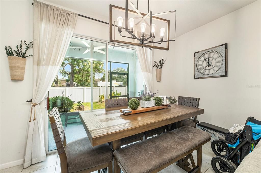 For Sale: $285,000 (3 beds, 2 baths, 1536 Square Feet)