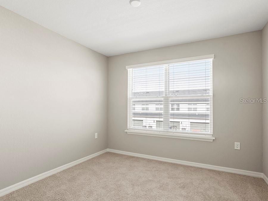 En Venta: $327,400 (3 camas, 2 baños, 1705 Pies cuadrados)