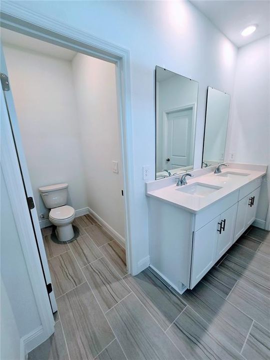 En Renta: $3,200 (4 camas, 2 baños, 2601 Pies cuadrados)