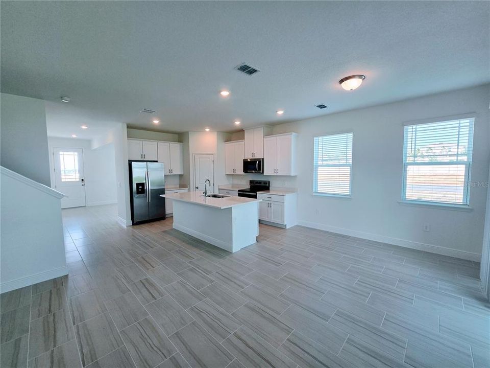 En Renta: $3,200 (4 camas, 2 baños, 2601 Pies cuadrados)