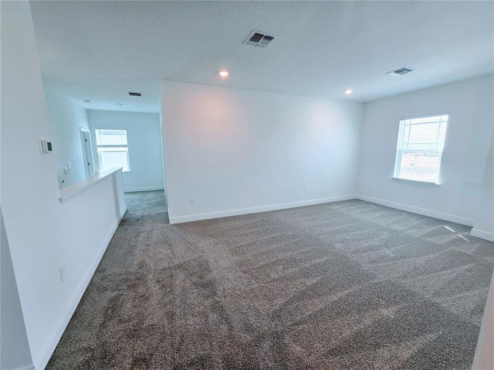 En Renta: $3,200 (4 camas, 2 baños, 2601 Pies cuadrados)