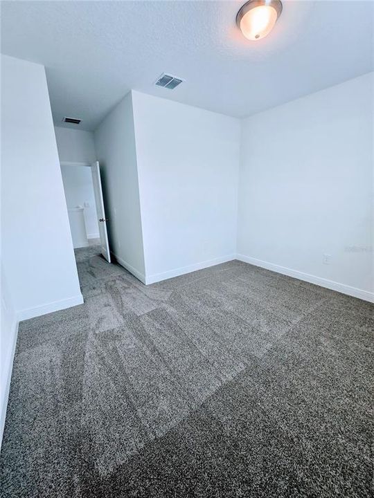 En Renta: $3,200 (4 camas, 2 baños, 2601 Pies cuadrados)