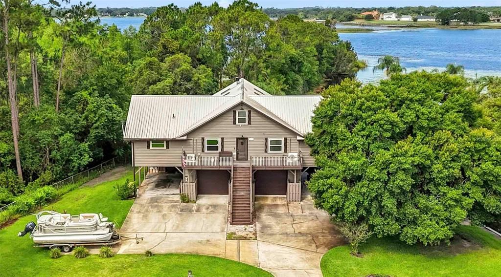 En Venta: $895,000 (5 camas, 3 baños, 3180 Pies cuadrados)