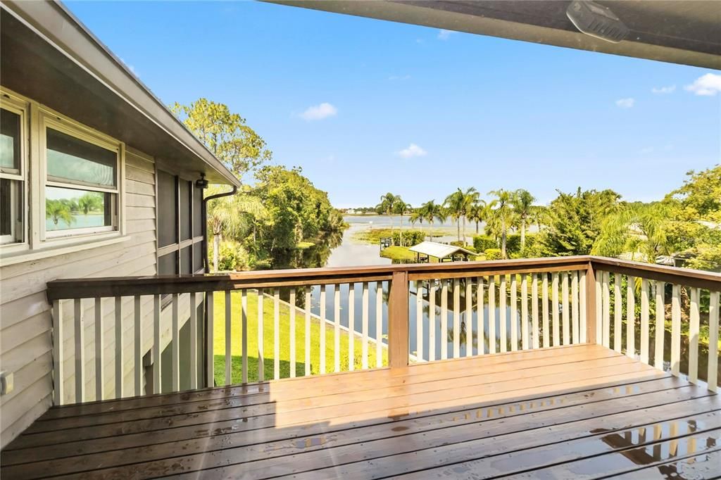 En Venta: $895,000 (5 camas, 3 baños, 3180 Pies cuadrados)