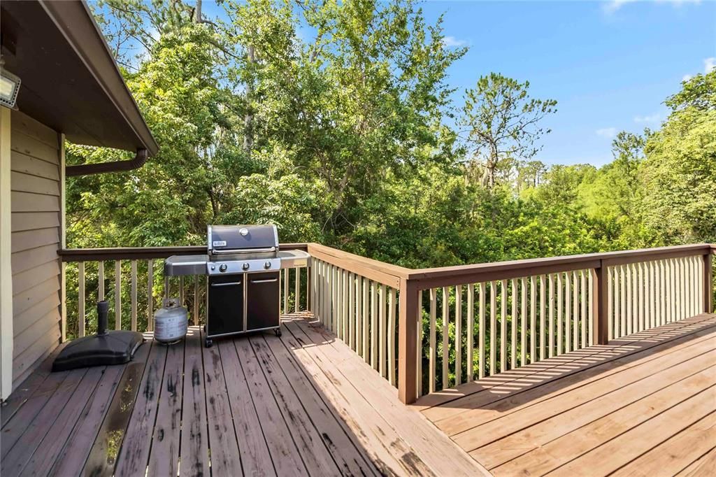 En Venta: $895,000 (5 camas, 3 baños, 3180 Pies cuadrados)