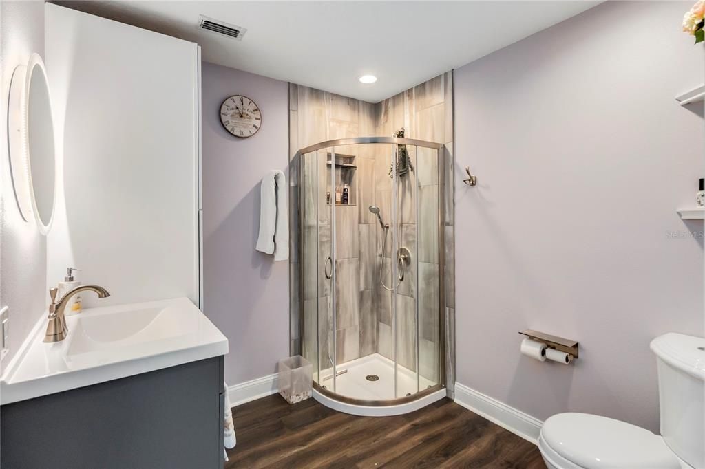 En Venta: $895,000 (5 camas, 3 baños, 3180 Pies cuadrados)