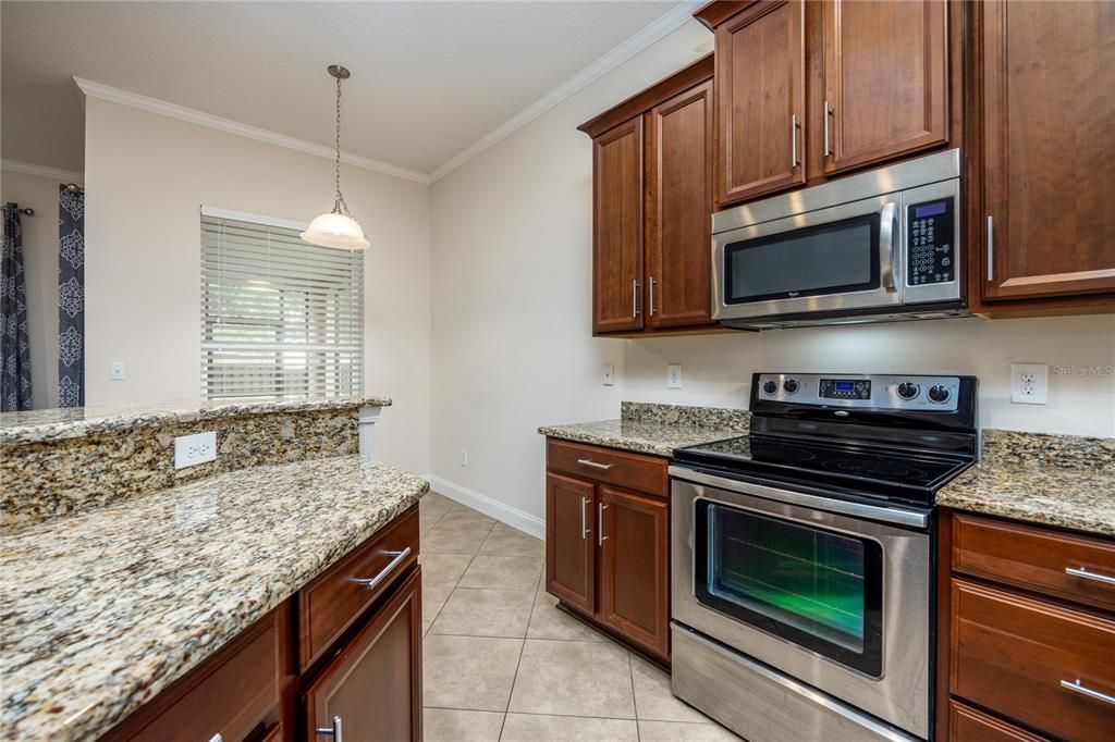 На продажу: $450,000 (4 спален, 3 ванн, 2712 Квадратных фут)