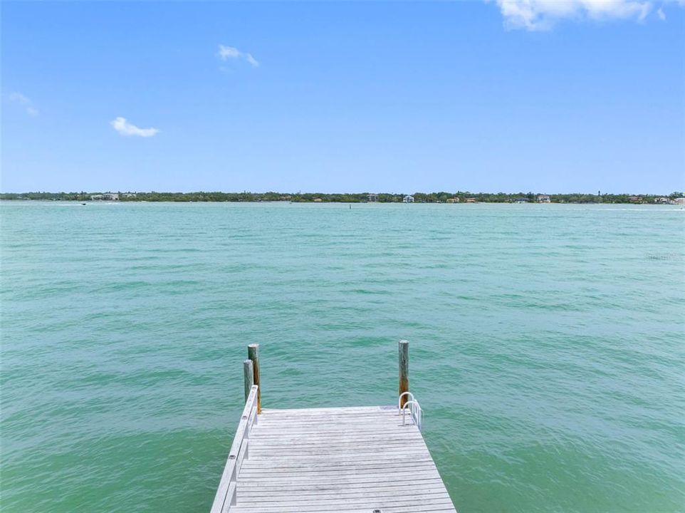 待售: $1,475,000 (0.19 acres)