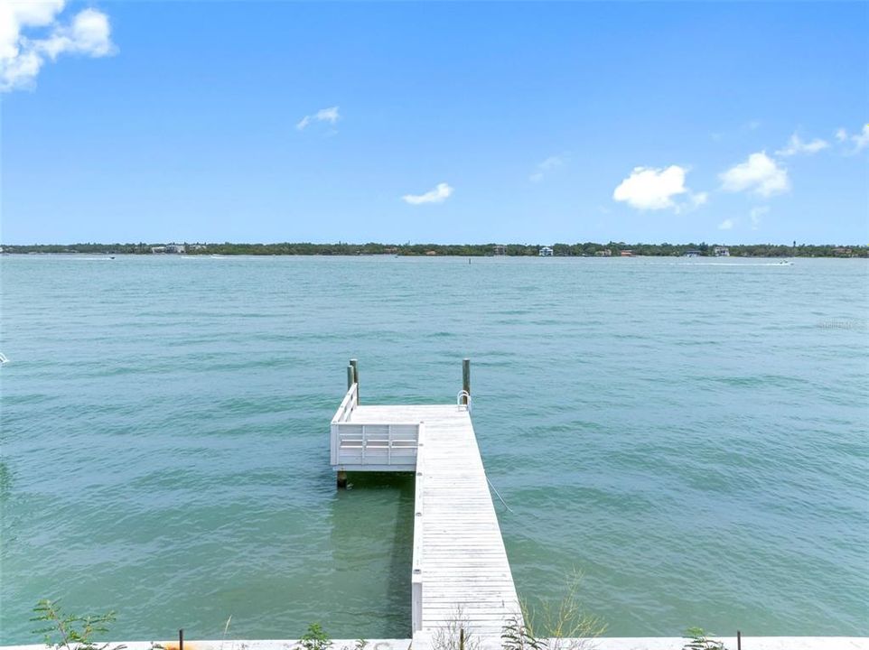 待售: $1,475,000 (0.19 acres)