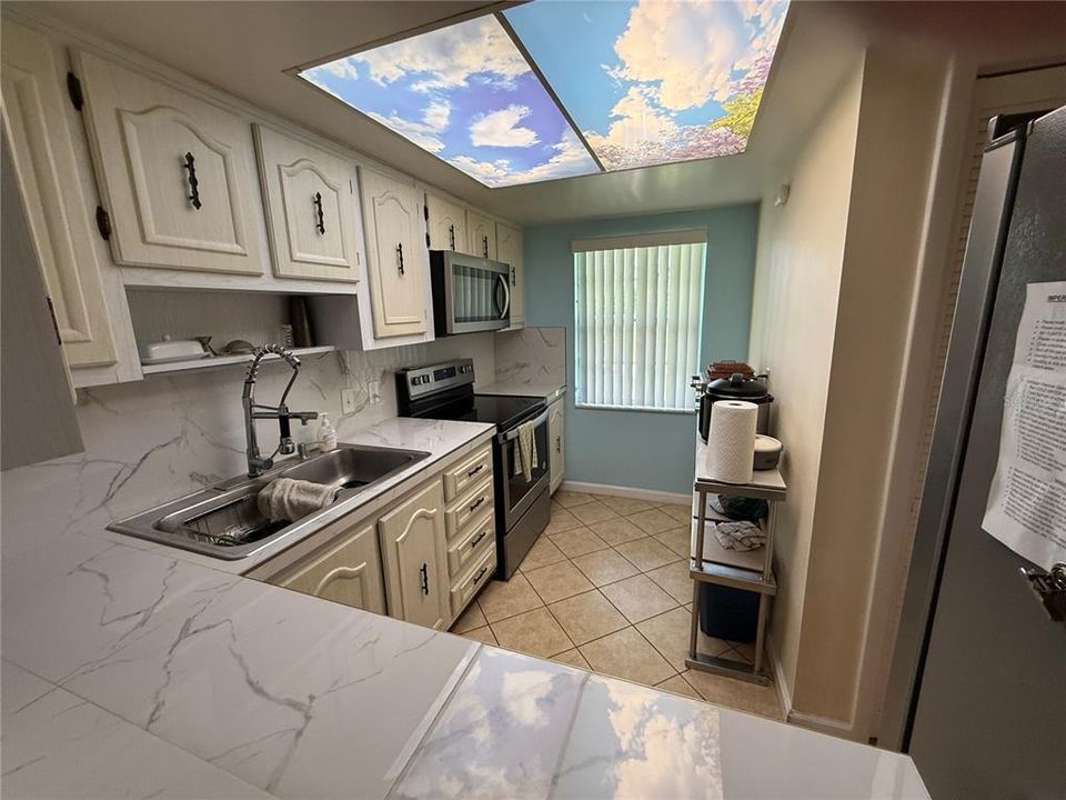 待售: $119,900 (2 贝兹, 2 浴室, 1030 平方英尺)