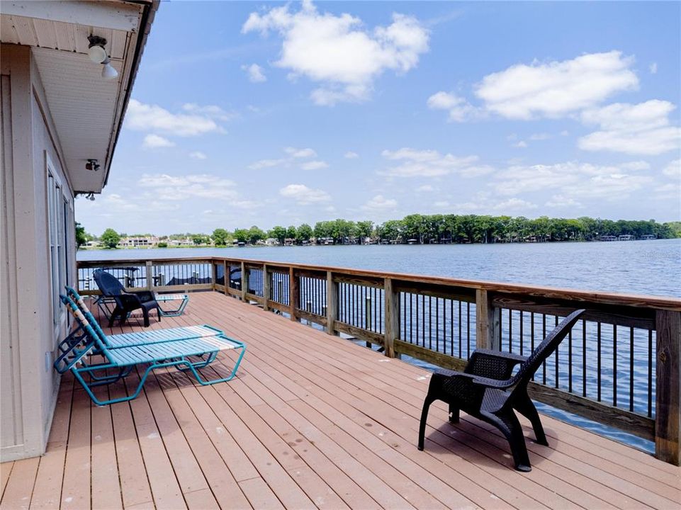 На продажу: $173,700 (2 спален, 2 ванн, 1040 Квадратных фут)