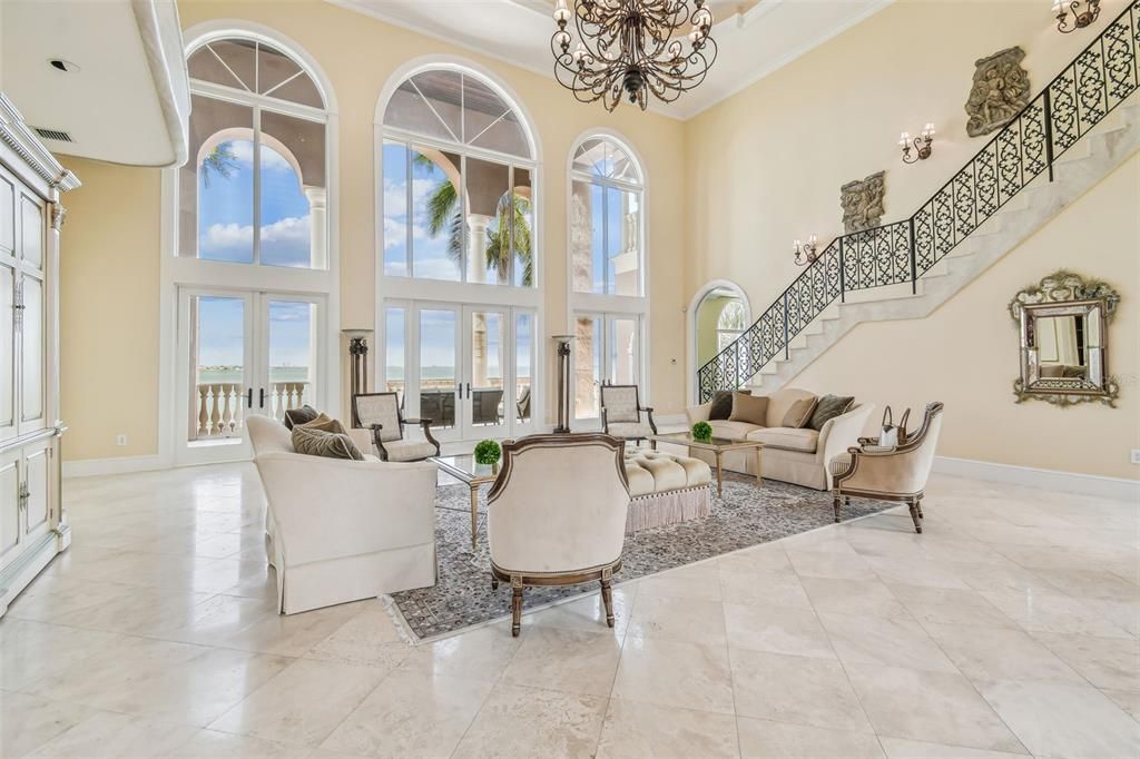 En Venta: $6,968,900 (5 camas, 5 baños, 7092 Pies cuadrados)