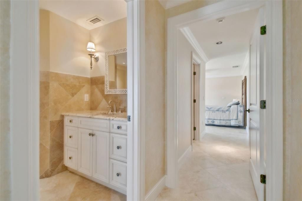 En Venta: $6,968,900 (5 camas, 5 baños, 7092 Pies cuadrados)