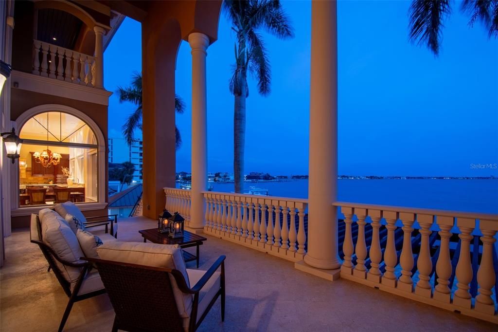 En Venta: $6,968,900 (5 camas, 5 baños, 7092 Pies cuadrados)