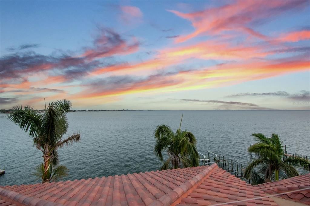 En Venta: $6,968,900 (5 camas, 5 baños, 7092 Pies cuadrados)