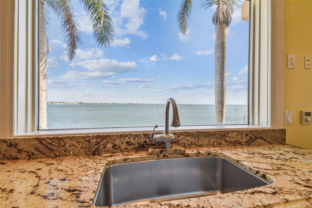 En Venta: $6,968,900 (5 camas, 5 baños, 7092 Pies cuadrados)