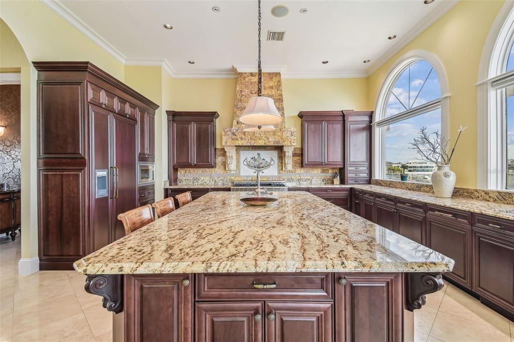 En Venta: $6,968,900 (5 camas, 5 baños, 7092 Pies cuadrados)