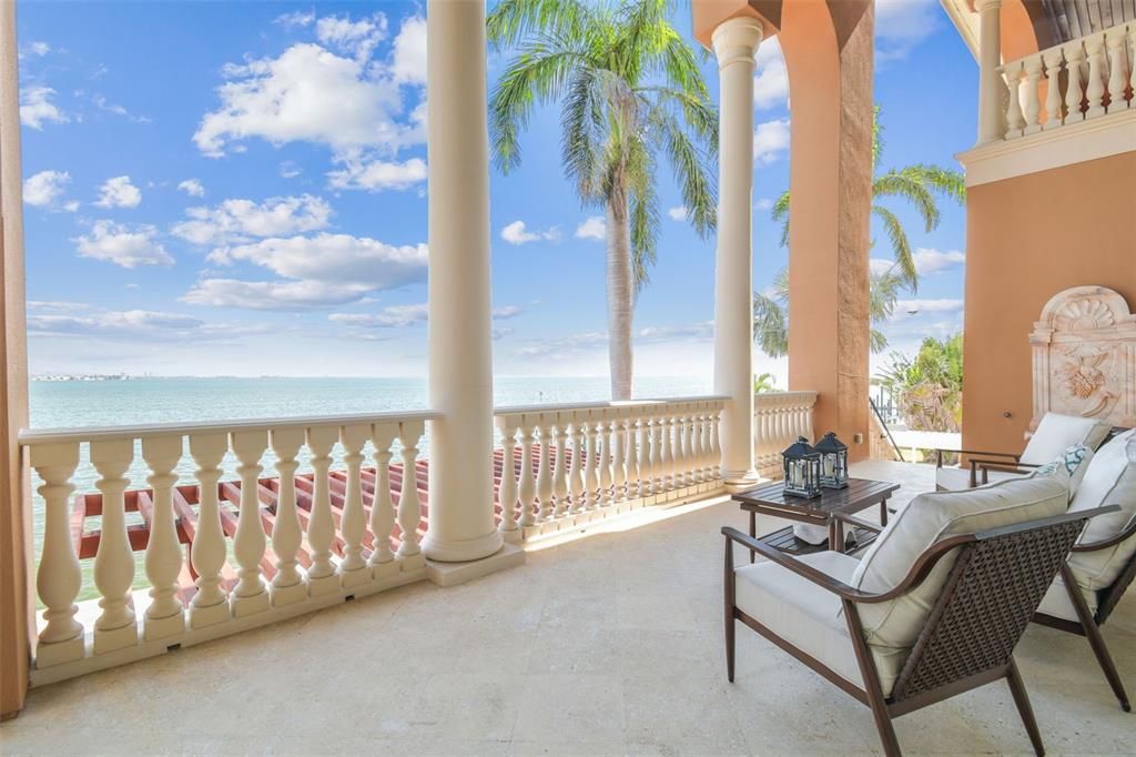 En Venta: $6,968,900 (5 camas, 5 baños, 7092 Pies cuadrados)