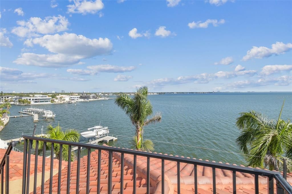 En Venta: $6,968,900 (5 camas, 5 baños, 7092 Pies cuadrados)