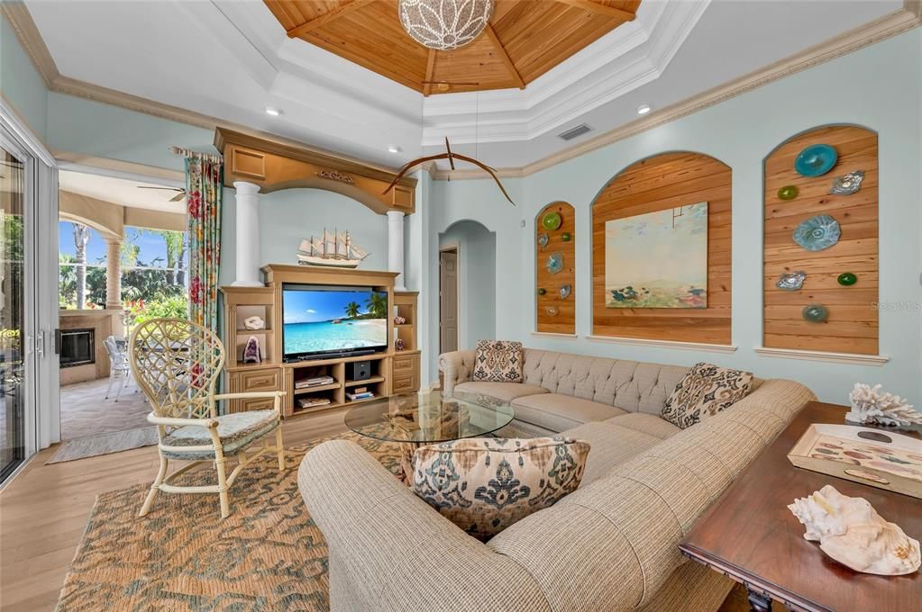 Active With Contract: $1,995,000 (5 beds, 5 baths, 4227 Square Feet)