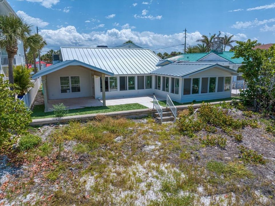 For Sale: $3,900,000 (6 beds, 5 baths, 3719 Square Feet)