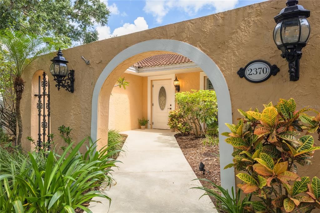 For Sale: $748,000 (4 beds, 2 baths, 2166 Square Feet)