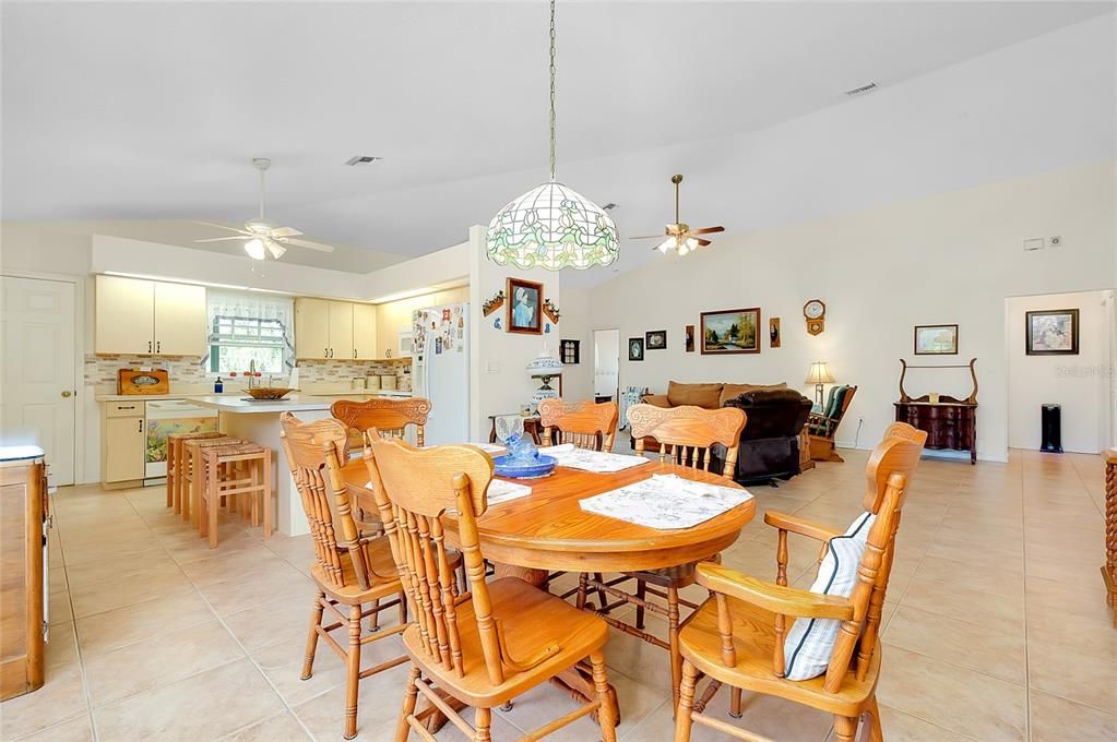 Active With Contract: $689,000 (3 beds, 2 baths, 1857 Square Feet)