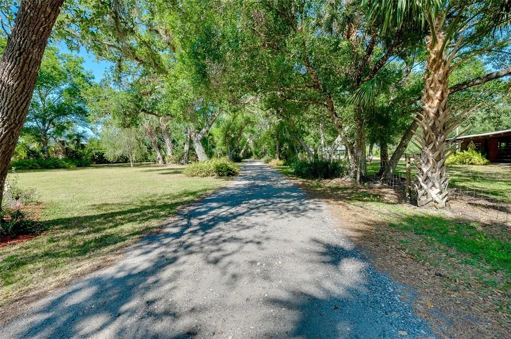 Active With Contract: $689,000 (3 beds, 2 baths, 1857 Square Feet)