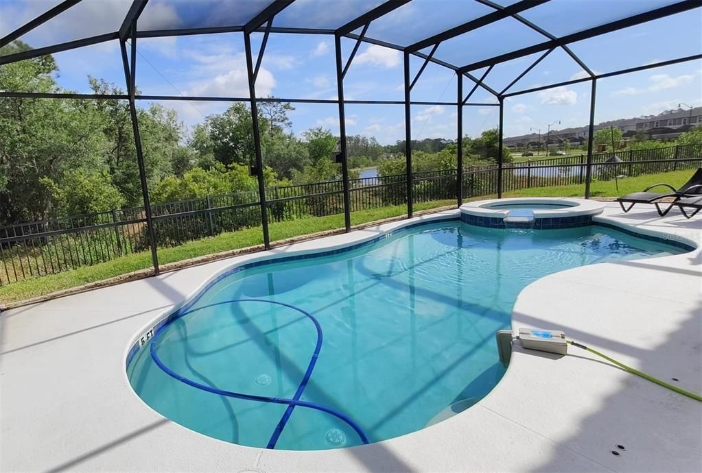 For Rent: $5,100 (6 beds, 5 baths, 3609 Square Feet)