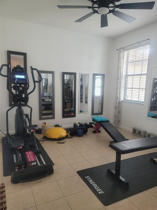 For Rent: $5,100 (6 beds, 5 baths, 3609 Square Feet)