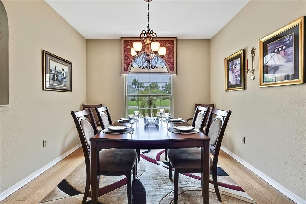 Active With Contract: $437,000 (3 beds, 2 baths, 2482 Square Feet)