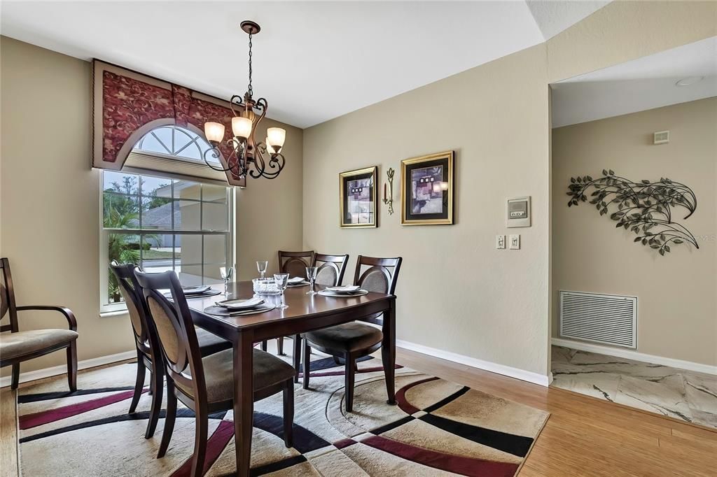 Active With Contract: $437,000 (3 beds, 2 baths, 2482 Square Feet)