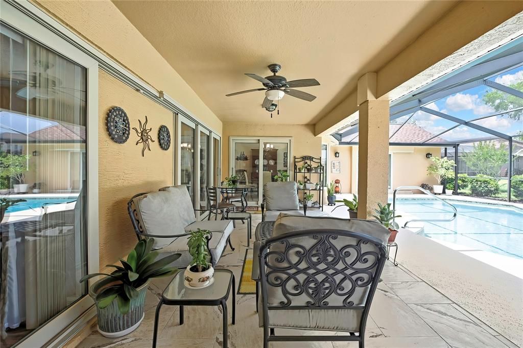 Active With Contract: $437,000 (3 beds, 2 baths, 2482 Square Feet)