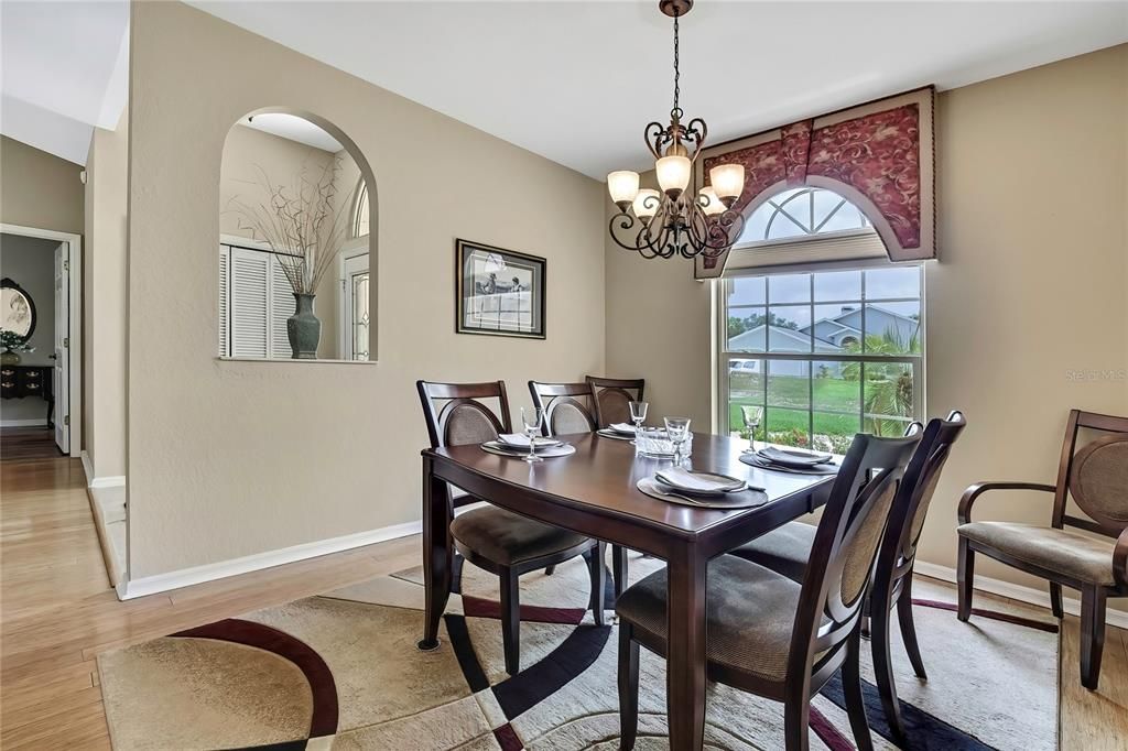 Active With Contract: $437,000 (3 beds, 2 baths, 2482 Square Feet)