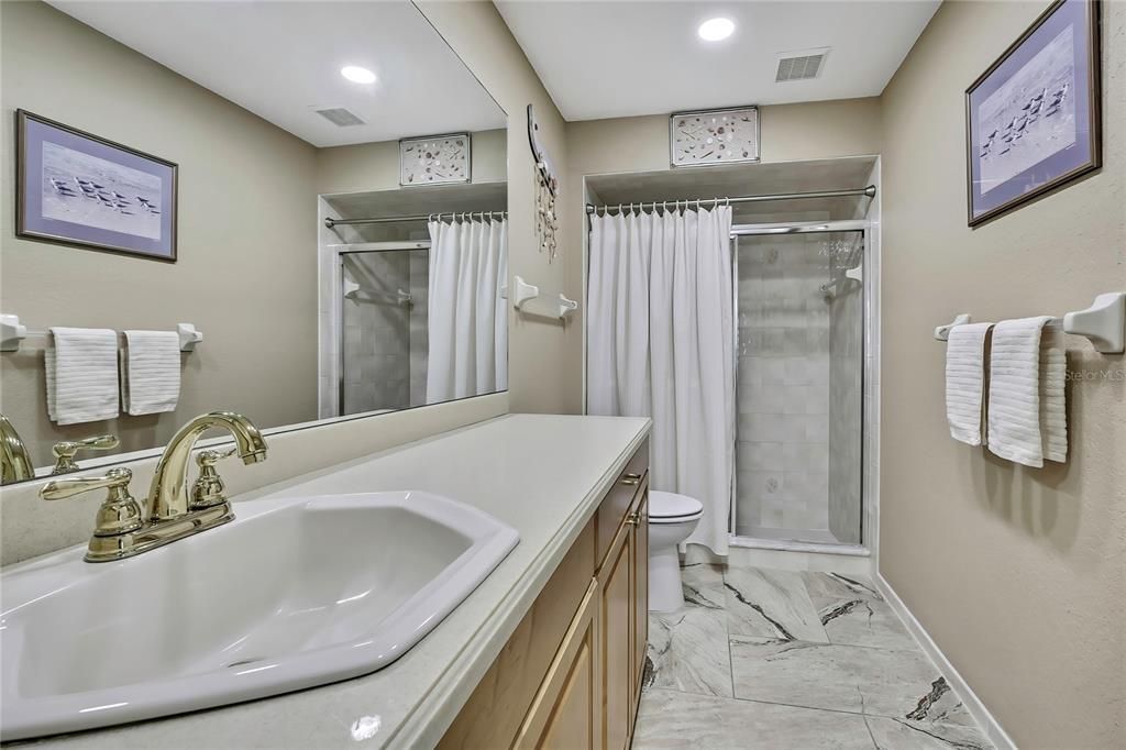 Active With Contract: $437,000 (3 beds, 2 baths, 2482 Square Feet)