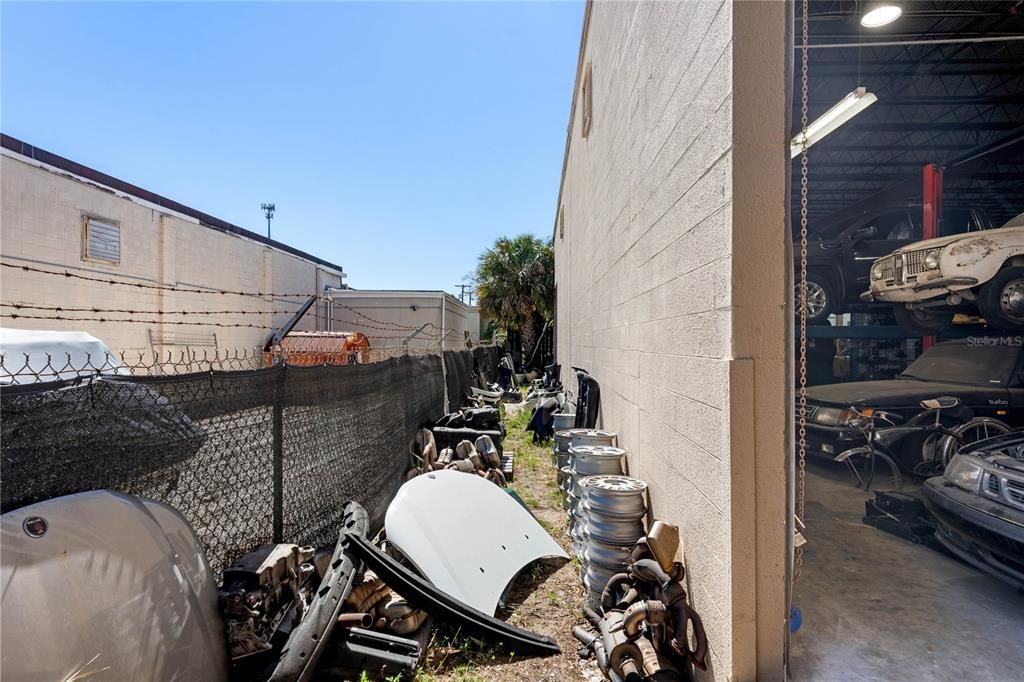 Под контрактом: $2,795,000 (0 спален, 0 ванн, 10174 Квадратных фут)