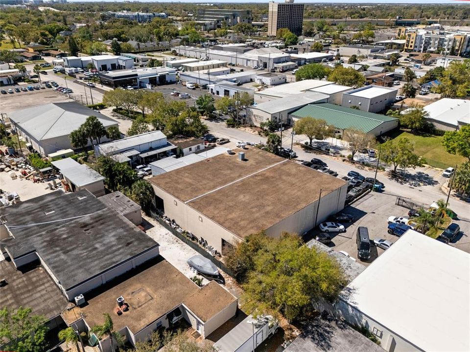 Под контрактом: $2,795,000 (0 спален, 0 ванн, 10174 Квадратных фут)