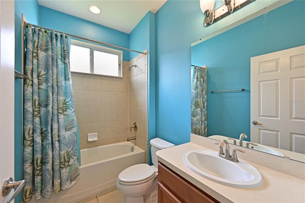 Active With Contract: $550,000 (4 beds, 3 baths, 2662 Square Feet)