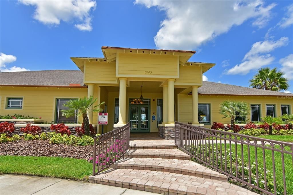 Active With Contract: $550,000 (4 beds, 3 baths, 2662 Square Feet)