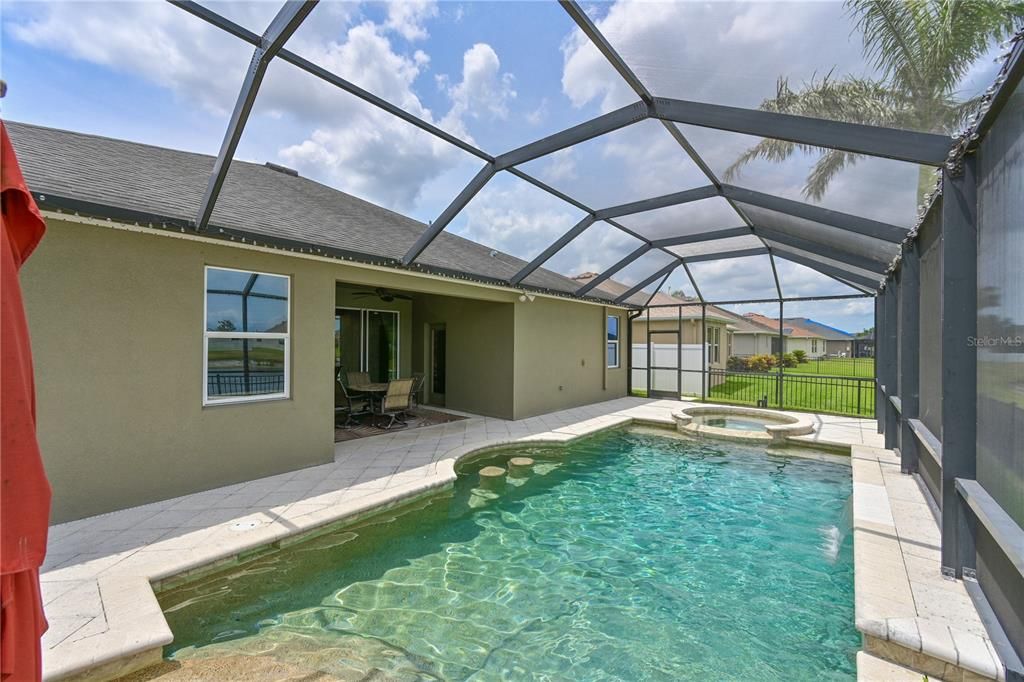 Active With Contract: $550,000 (4 beds, 3 baths, 2662 Square Feet)