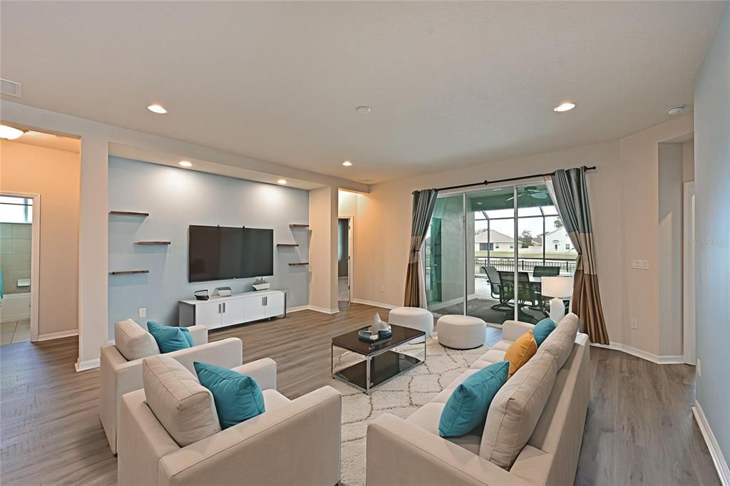 Active With Contract: $550,000 (4 beds, 3 baths, 2662 Square Feet)