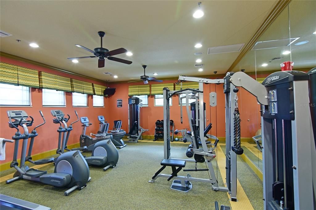 Active With Contract: $550,000 (4 beds, 3 baths, 2662 Square Feet)