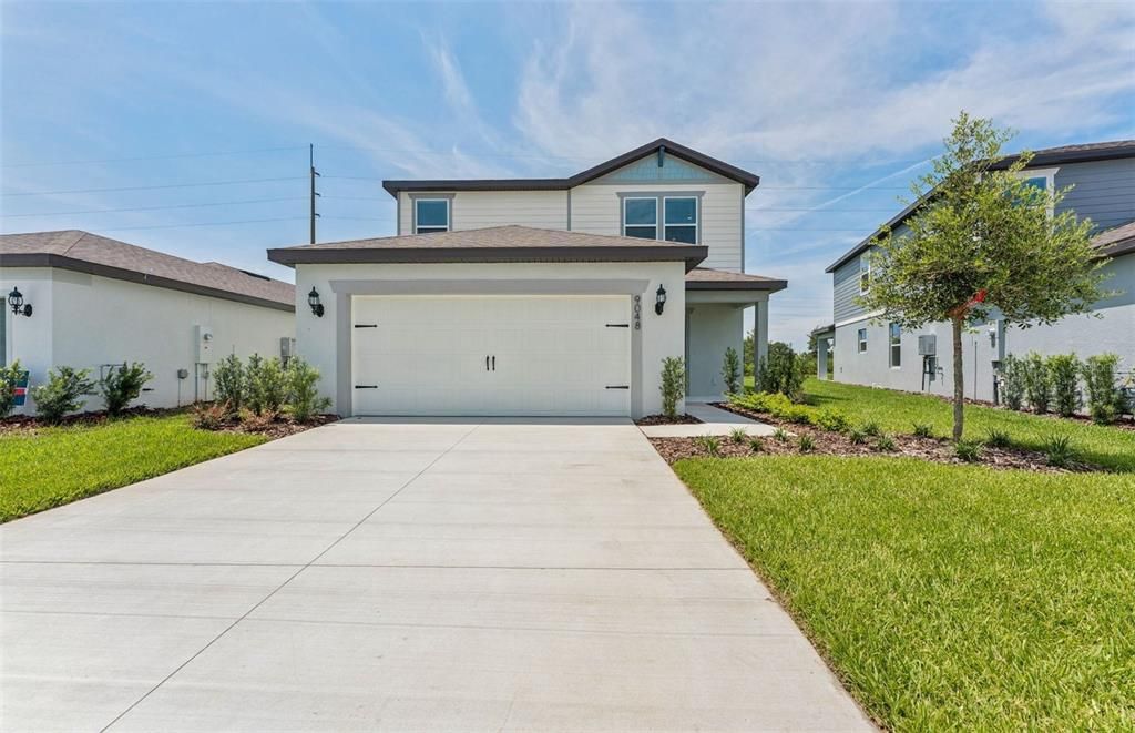 Recently Sold: $356,800 (4 beds, 3 baths, 2203 Square Feet)