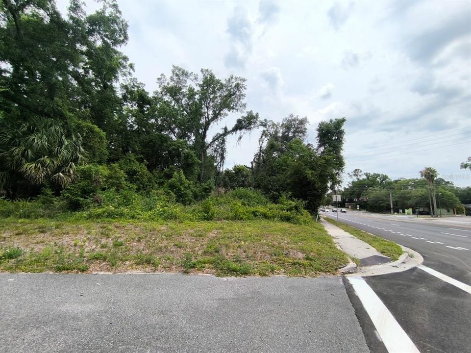 合同活跃: $35,000 (0.17 acres)