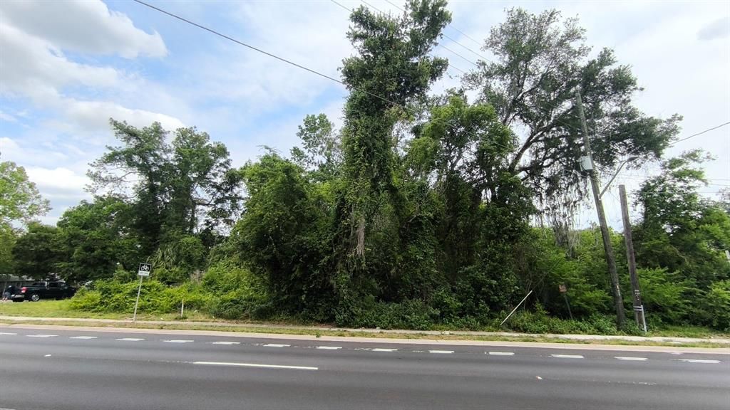 合同活跃: $35,000 (0.17 acres)