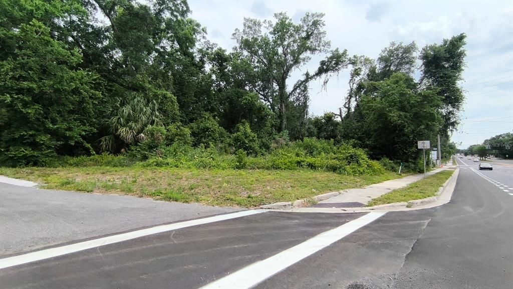 合同活跃: $35,000 (0.17 acres)