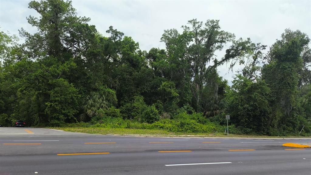 合同活跃: $35,000 (0.17 acres)