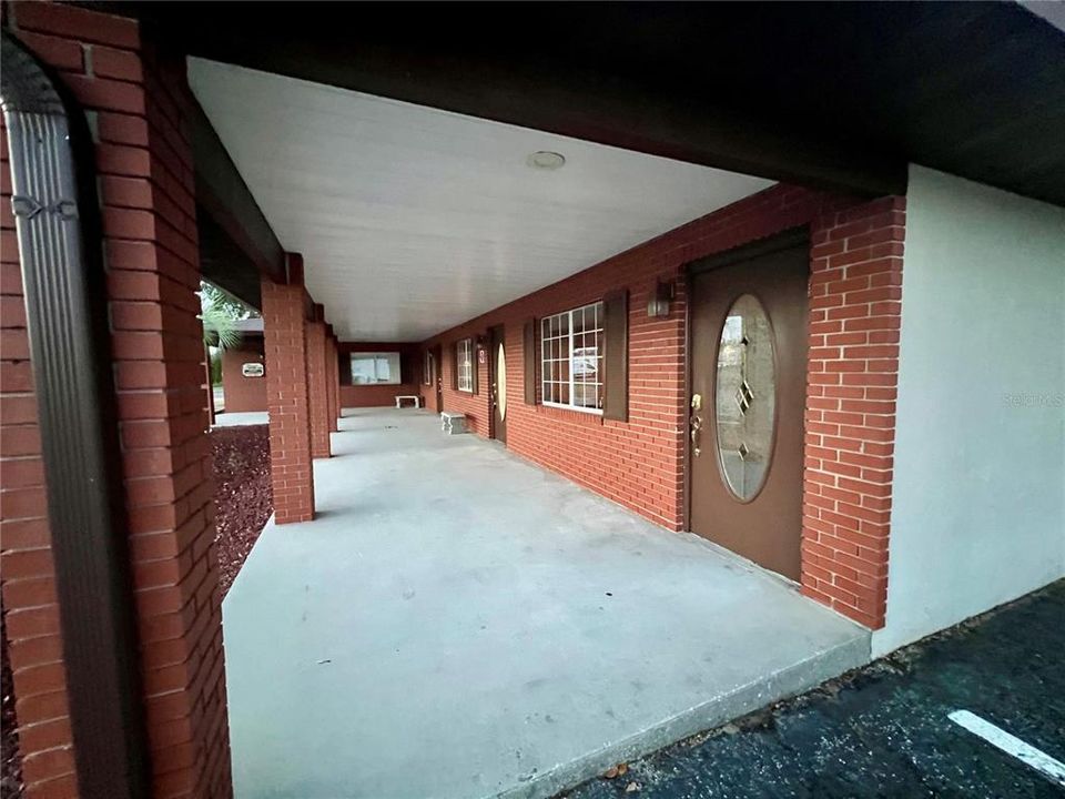 待售: $18,000 (0 贝兹, 0 浴室, 4090 平方英尺)